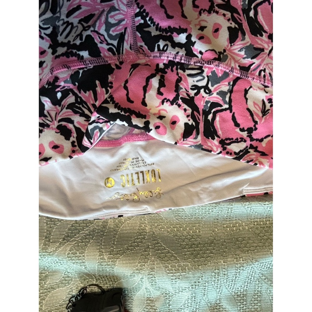 Lilly Pulitzer Luxletic Panda Prowl Pink Black Floral Leggings Side Pockets M - Picture 2 of 11